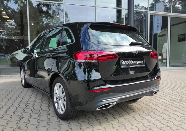 Mercedes-Benz Klasa B cena 82000 przebieg: 141568, rok produkcji 2019 z Krosno małe 106